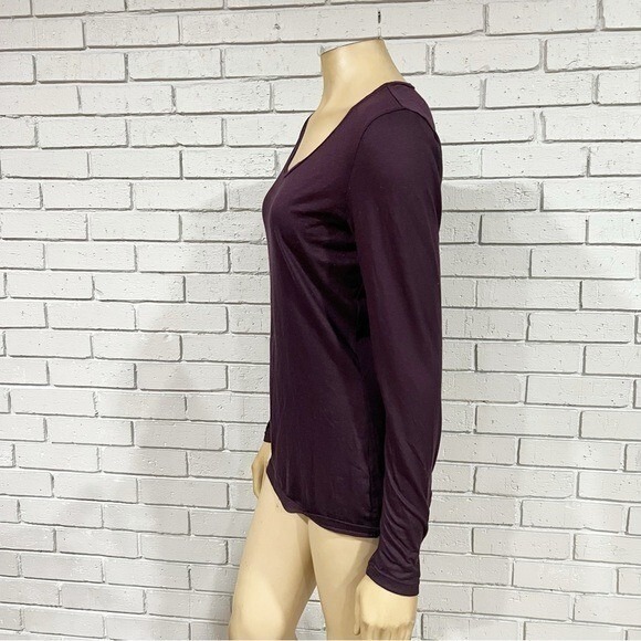 32 Degrees Purple Long Sleeve Heat Weatherproof Scoop Neck Jersey Tee Shirt - Picture 5 of 10